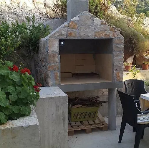 Apartament Zaklopatica *