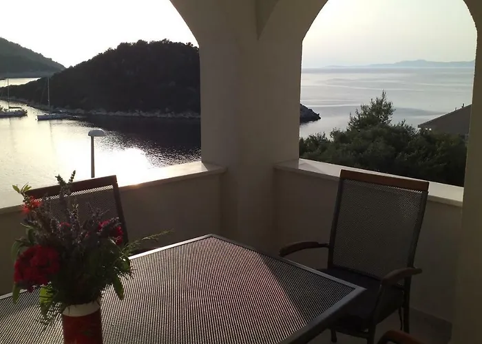 Zaklopatica * Lastovo
