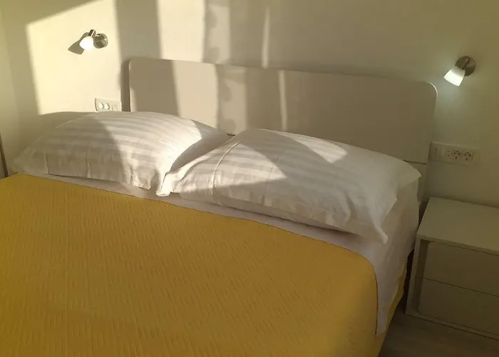 Zaklopatica Apartament Lastovo