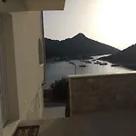 Zaklopatica Apartman *