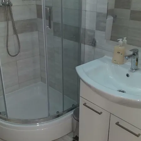 Zaklopatica Апартаменты *